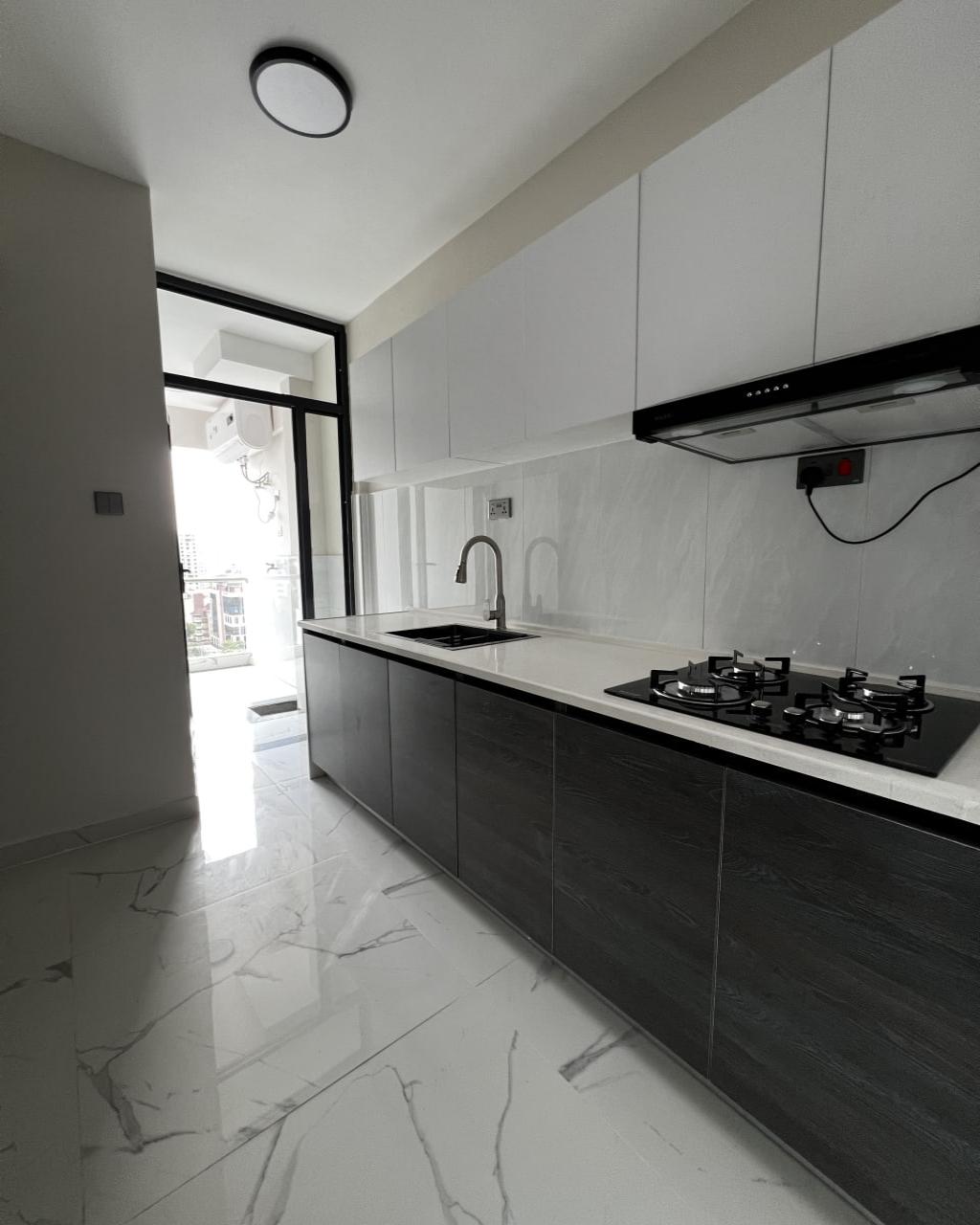 2 bedroom apartment for rent in kilimani for 80,000ksh