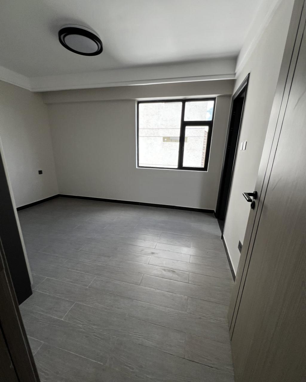 2 bedroom apartment for rent in kilimani for 80,000ksh