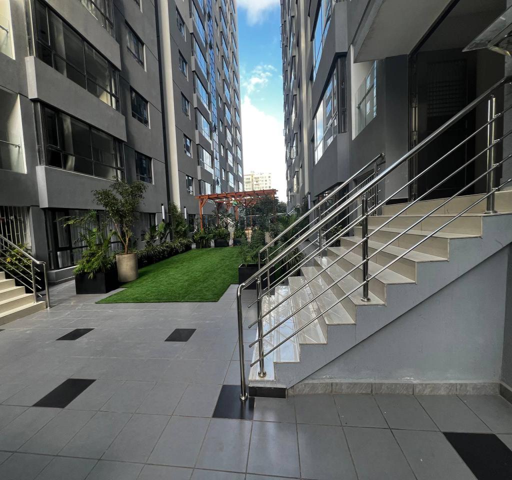 2 bedroom apartment for rent in kilimani for 90,000ksh