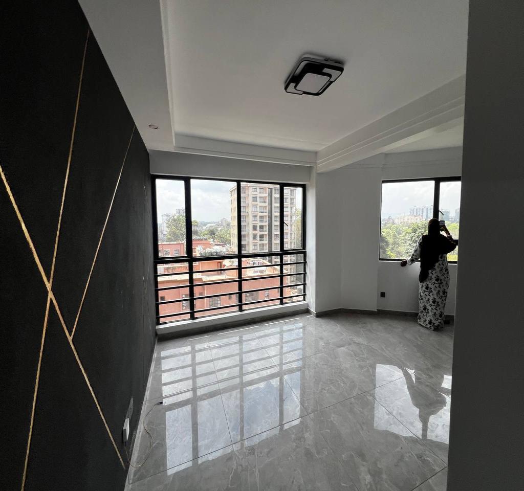 huge 1 bedroom apartment for rent in lavington for 65,000ksh